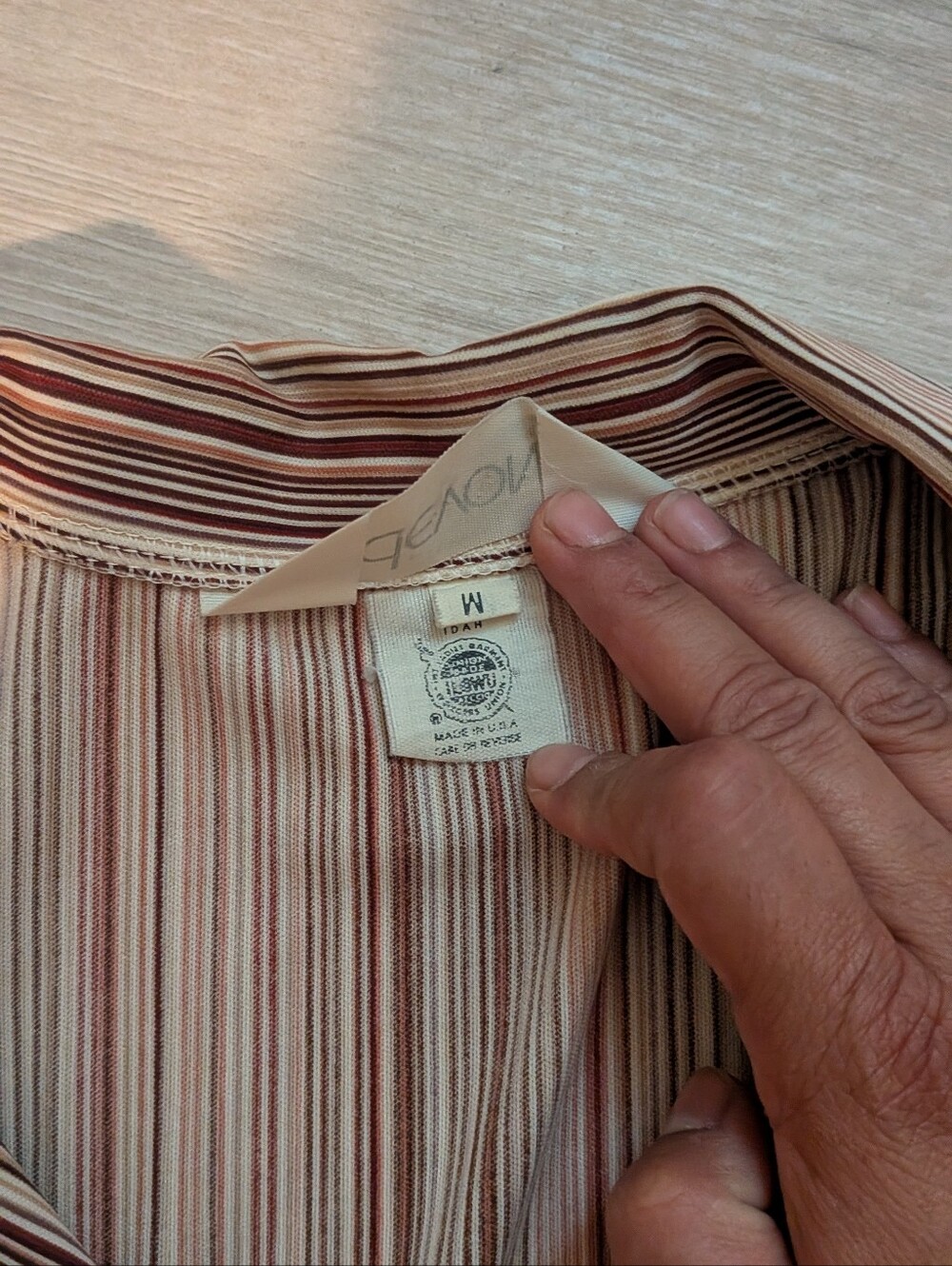 Vintage Button Up - Picture 3 of 6